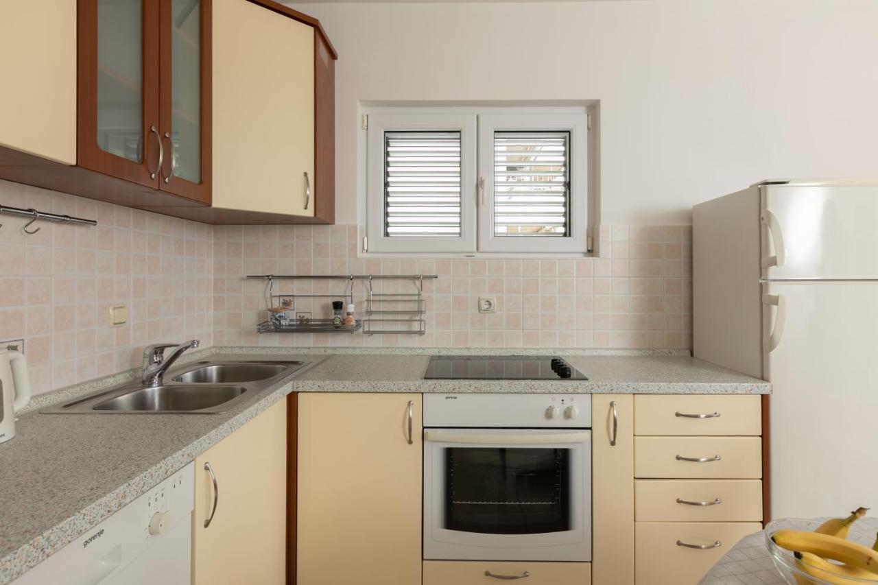 Apartman Mar18 Makarska Esterno foto
