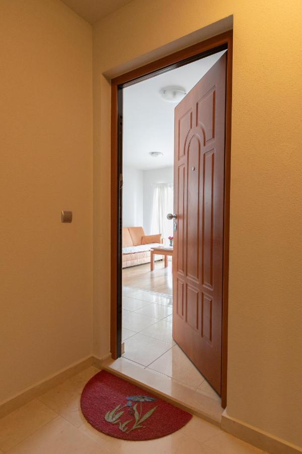 Apartman Mar18 Makarska Esterno foto